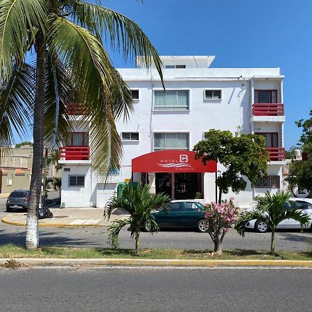 Hotel Lb Manzanillo Exterior foto